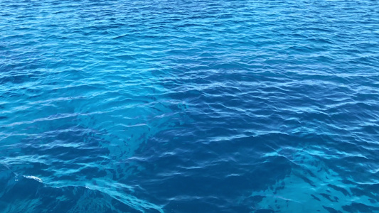 水晶清深的地中海海视频