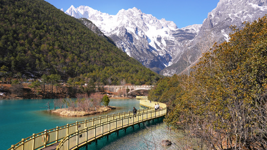 云南5A级旅游景区玉龙雪山蓝月谷自然风光4k素材视频