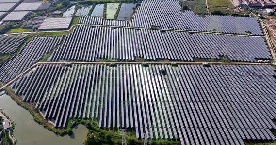 光伏农场 新能源 太阳能 发电站 光伏发电视频