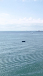 海中的摩托艇自然风光视频