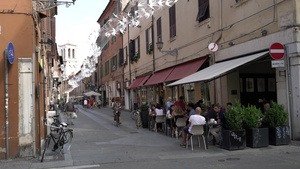 意大利的一条中央街道14秒视频