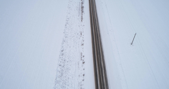 野外的冬季道路视频