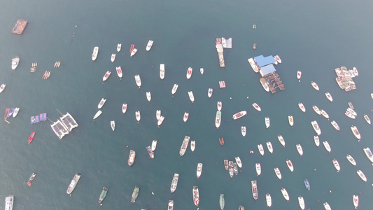 航拍大海海浪沙滩礁石视频