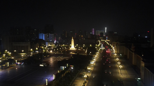 江西南昌八一路城市大道夜景交通车流量航拍视频视频