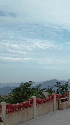 5A洛阳白云山景区最高峰金殿航拍视频国家地质公园50秒视频