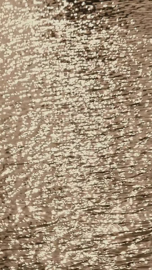 波光粼粼的湖面水波28秒视频