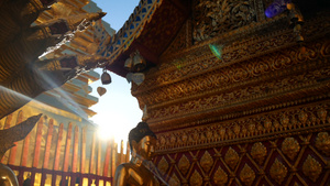 金色佛教徒在泰国清迈素贴寺10秒视频