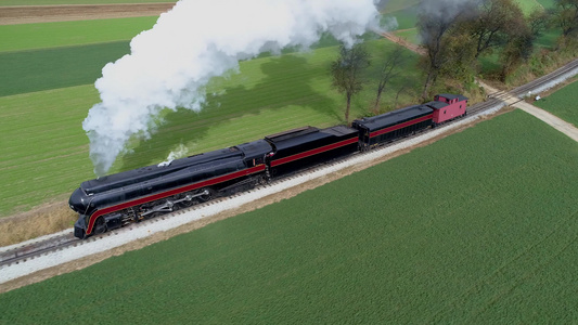 古董的空中观察恢复蒸汽机车旅行乡间视频
