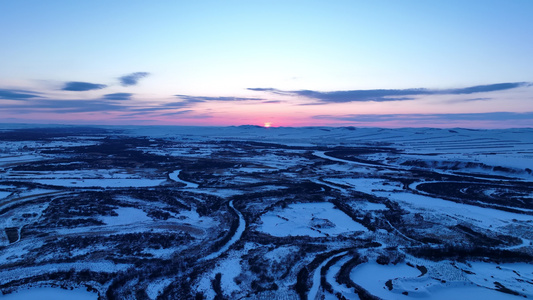 河谷湿地田野雪景夕阳视频