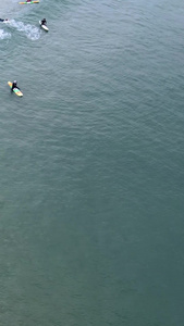 海南万宁日月湾户外运动冲浪航拍极限运动视频