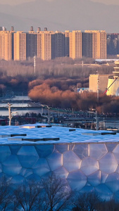 北京国家游泳中心与奥林匹克塔延时冬季运动会视频