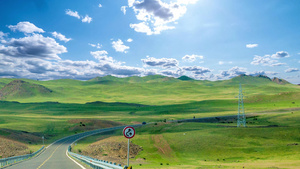 新疆自然风光公路交通15秒视频