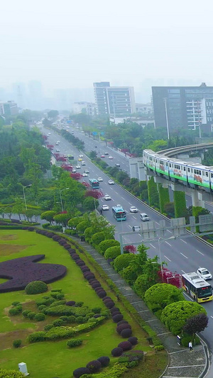 航拍重庆轻轨行驶城市交通公共交通39秒视频