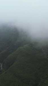 航拍湖南湘西5A级景区德夯大峡谷云雾天气自然风光素材交通素材视频