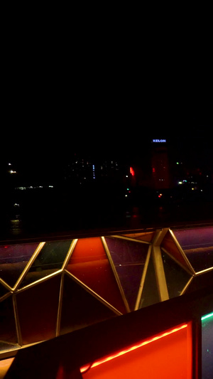 梦幻夜幕下五彩城市夜景城市灯火22秒视频