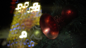 带音乐符号bookeh的有选择性焦点的圣诞节球10秒视频