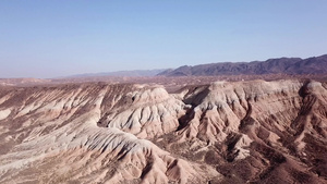 沙漠峡谷的有色山丘14秒视频