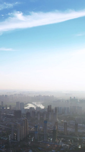 航拍城市武汉中心大厦蓝天白云地标天际线高楼素材城市素材视频