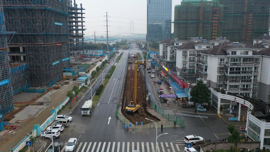 城市建设 打桩机 工程机械 挖掘机 建筑施工 山东临工视频