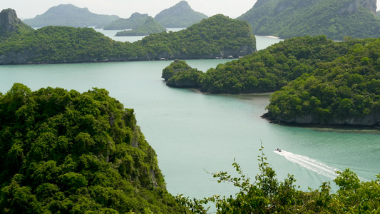 在旅游苏梅岛天堂热带度假胜地附近的安通国家海洋公园视频