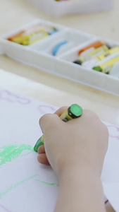 儿童兴趣爱好画画幼儿园视频