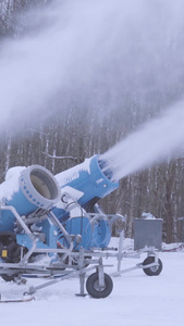 滑雪体育运动场造雪机滑雪场视频