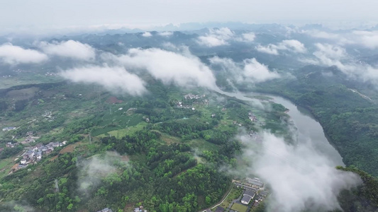 航拍桂林山水云雾视频