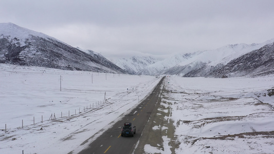 西藏冬天雪景自然风光4K航拍视频