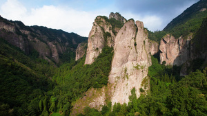 航拍5A景区雁荡山大龙湫景观区剪刀峰视频48秒视频