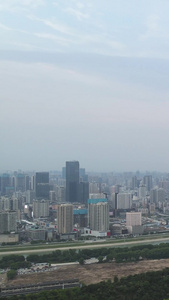 航拍城市地标建筑江景天际线素材街景素材视频
