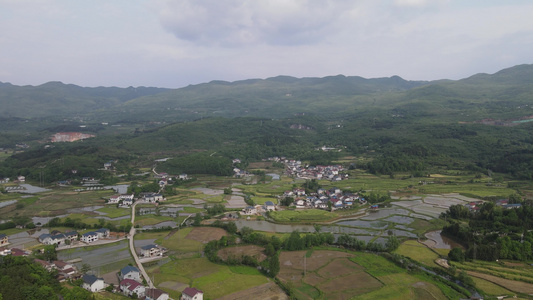 乡村田园农村风光航拍视频[村里人]视频