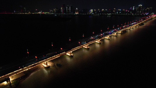 南昌大桥城市夜景航拍5.4k[该桥]视频