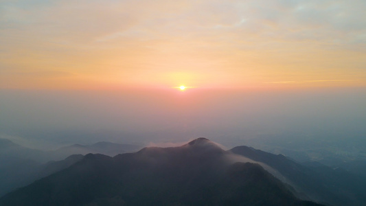 4K航拍南岳衡山日出视频