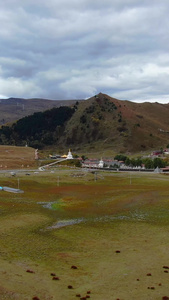 航拍川西高原藏传佛教寺庙塔公寺全景视频旅游景区视频