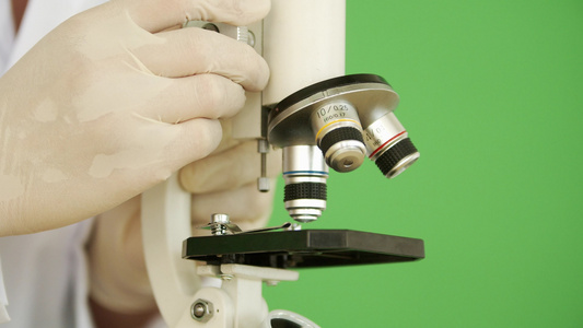 4k实拍显微镜实验过程视频