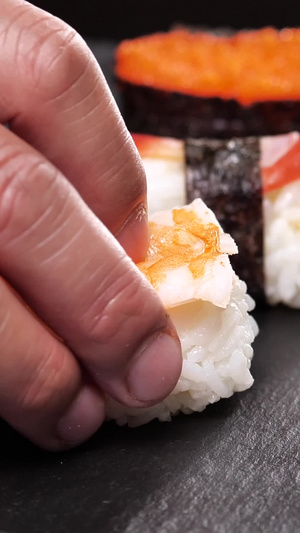 寿司装盘3秒视频