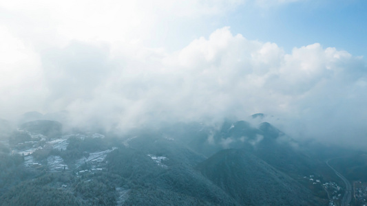 4K冬季风光云雾缭绕祖国壮丽山河航拍视频视频