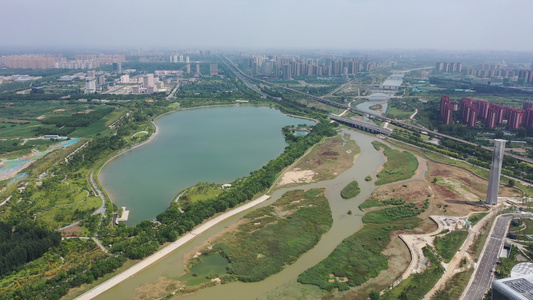 航拍河南郑州象湖生态湿地公园及贾鲁河水系视频