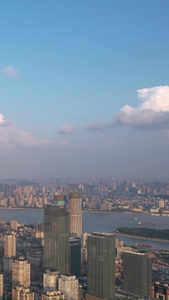 航拍城市蓝天白云自然天空天际线高楼素材天际线素材视频