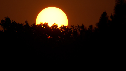 太阳日出日落夕阳傍晚黄昏清晨长焦特写4K视频