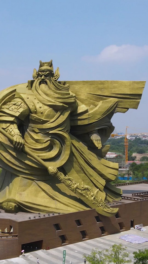 环绕航拍三国英雄关羽雕像历史素材42秒视频