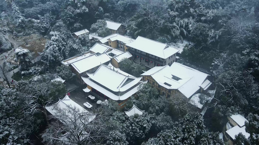 重庆缙云寺雪景航拍视频