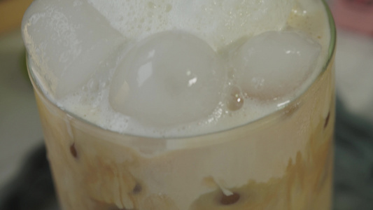 椰云拿铁冰咖啡美式摩卡视频