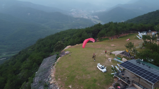 滑翔伞飞行 天空 视频