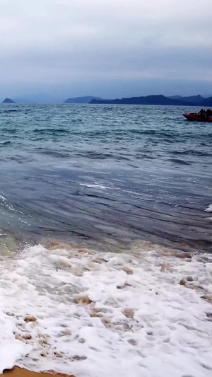 海浪拍打沙滩25秒视频