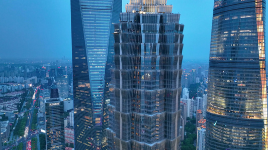 上海陆家嘴金融中心夜景航拍景观视频