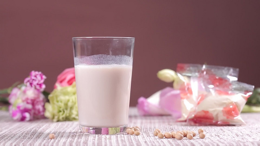 牛奶豆浆蛋白质 视频