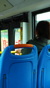 升格公交车上【该视频无肖像权，请勿商用】乘坐公交车视频