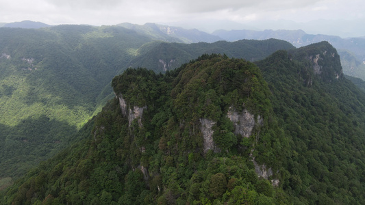 祖国壮丽河山湖北神农架天燕景区航拍视频