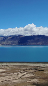 西藏高原湖泊拉昂措航拍视频高海拔视频